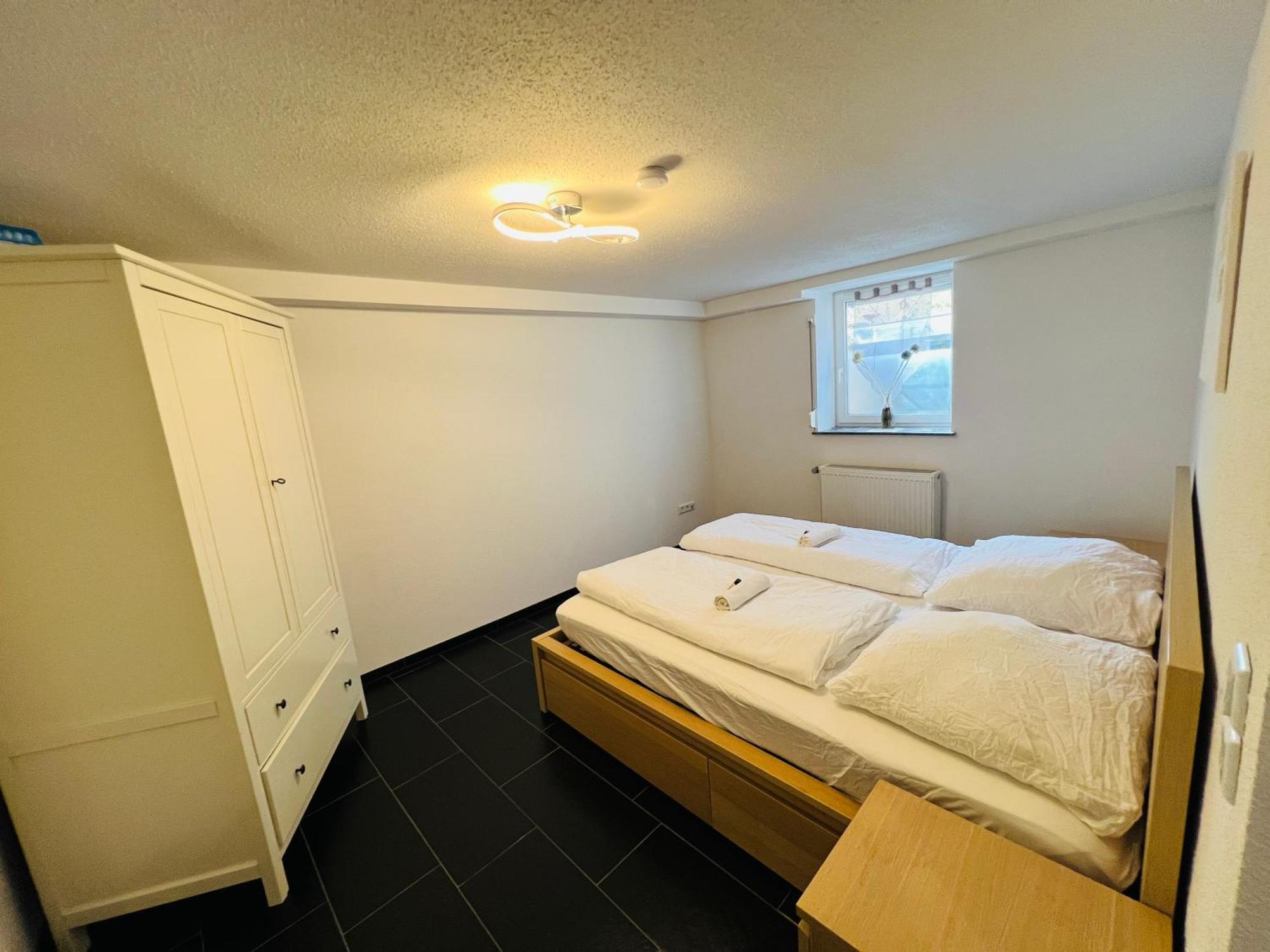 Souterrain 2 Zimmer Wohnung Freiburg Seepark Exterior foto